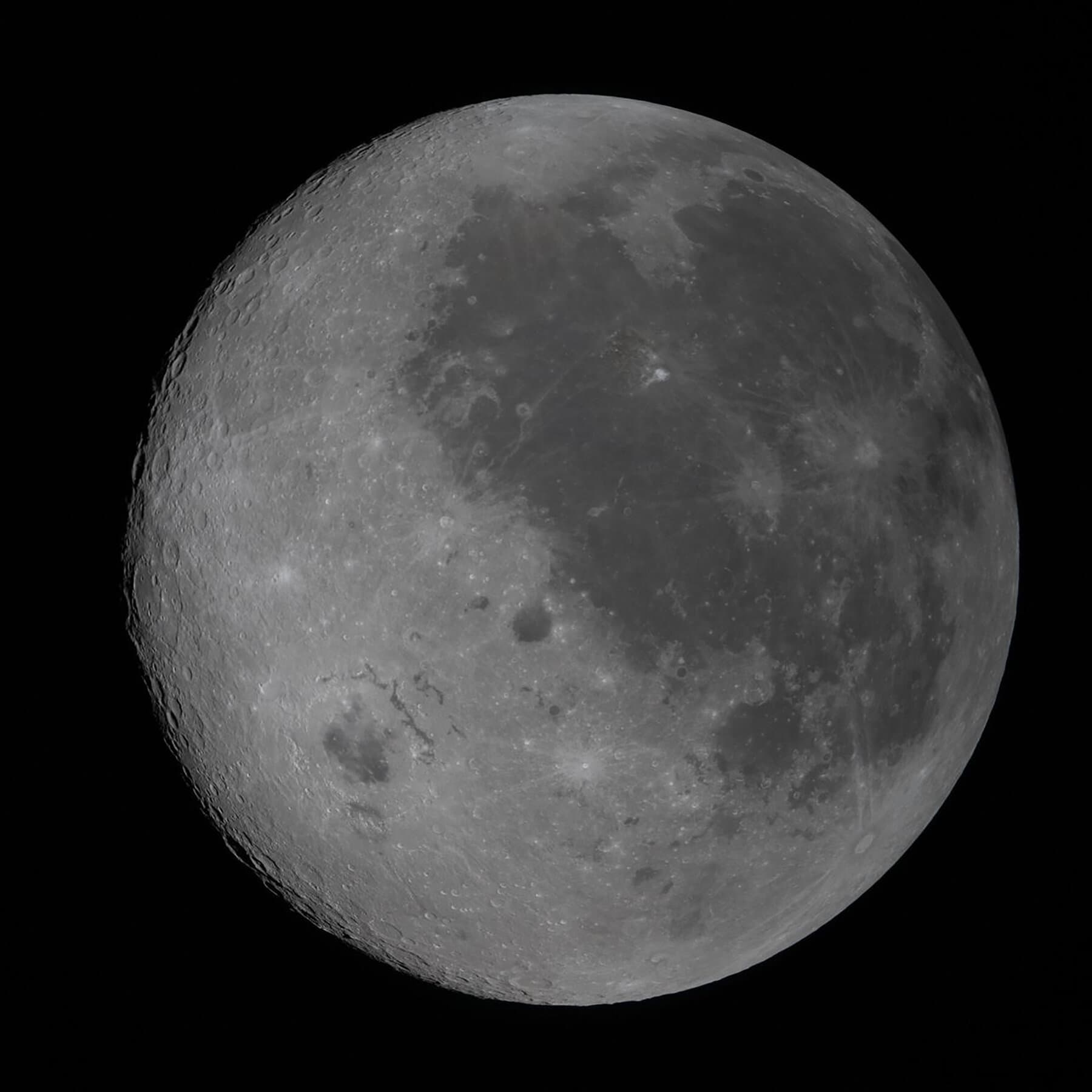 Artemis II Moon Flyby: Live Updates: Artemis II Astronauts Prepare to Pass Distance From Earth Record